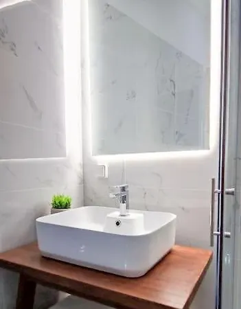 Lithi Stylish Apartments- Eco Luxury Studio 아파트